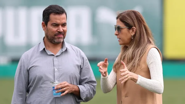 João Paulo Sampaio e Leila Pereira, na Academia de Futebol do Palmeiras