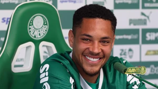 Vitor roque palmeiras