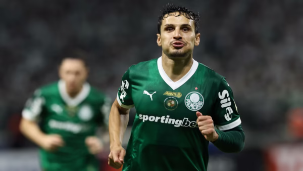 Raphael veiga palmeiras