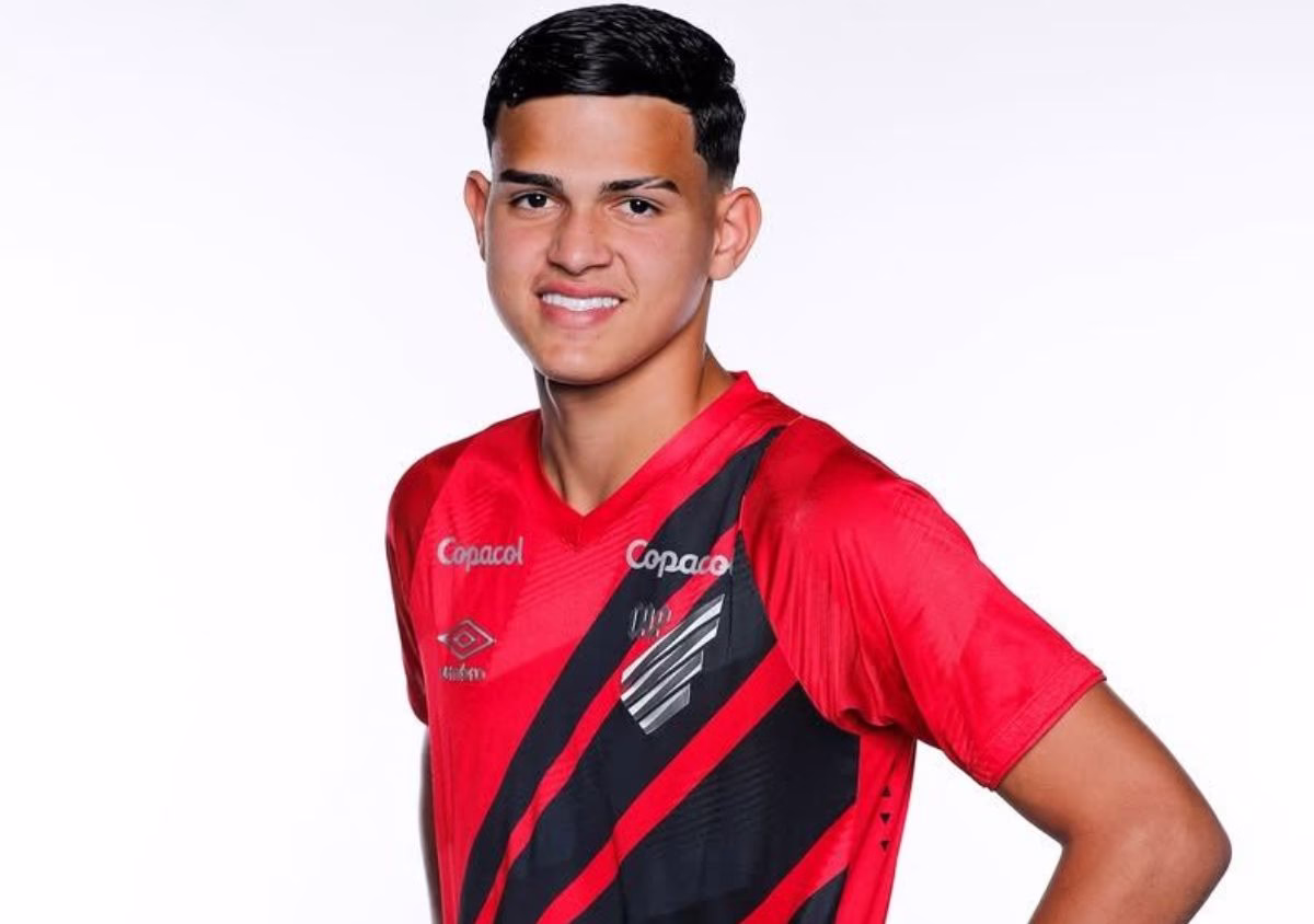 Lucas emanuel athletico certa