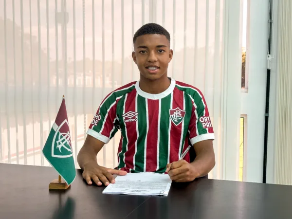 paulinho fluminense