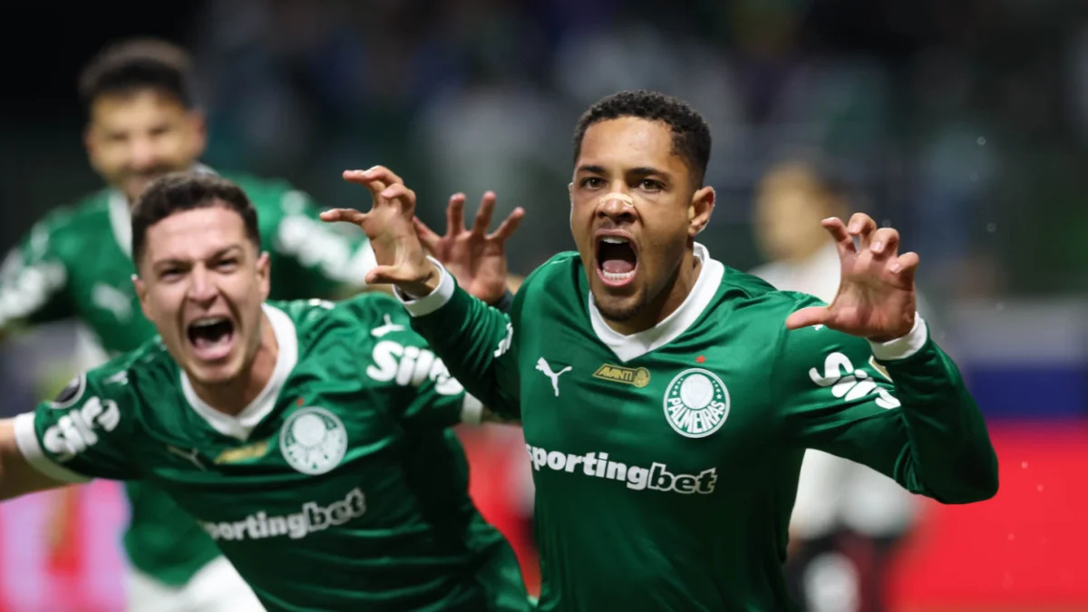 vitor roque palmeiras